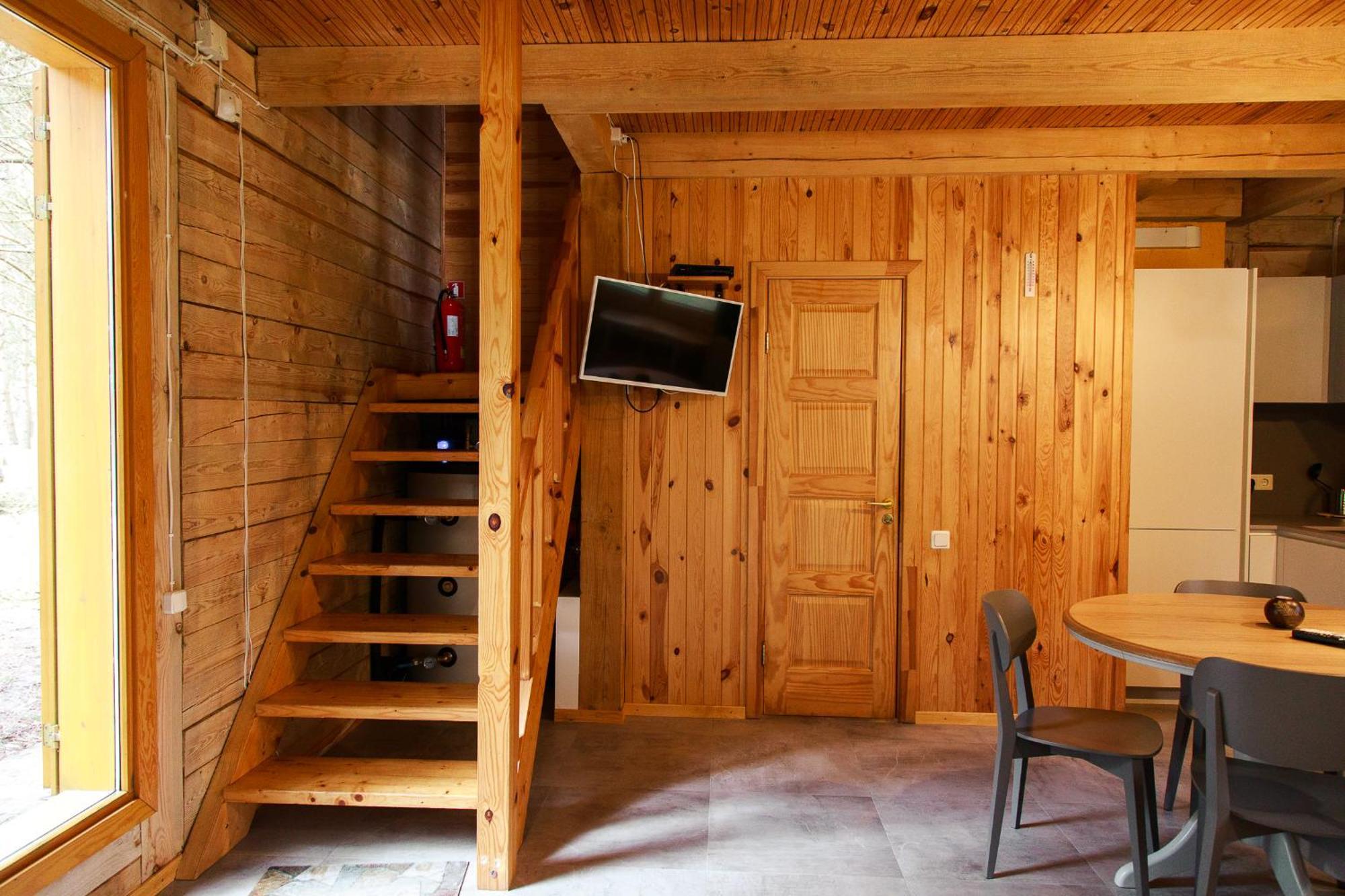 Roze Guest Houses Sklandas Bernati Exterior photo