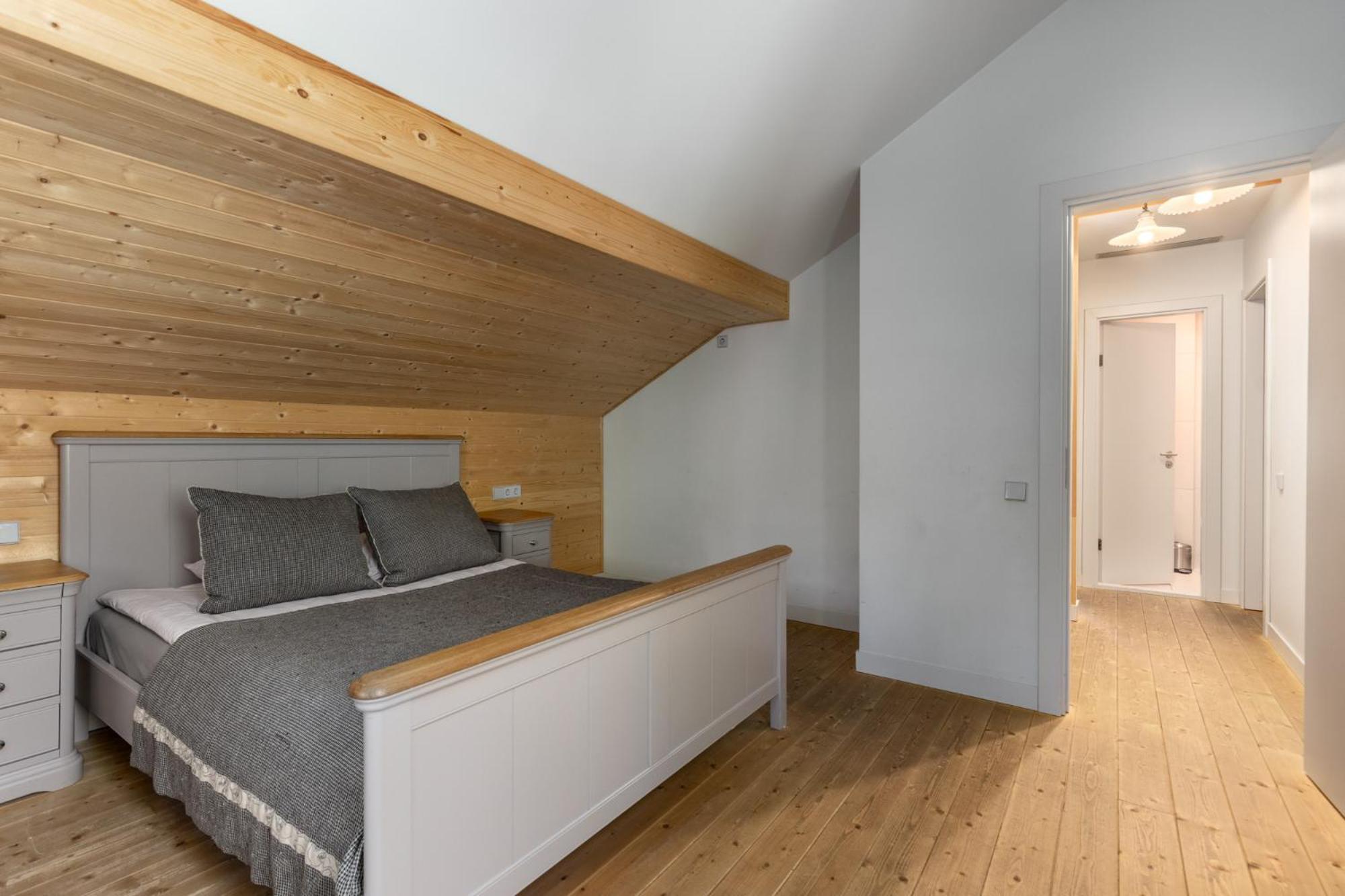 Roze Guest Houses Sklandas Bernati Exterior photo
