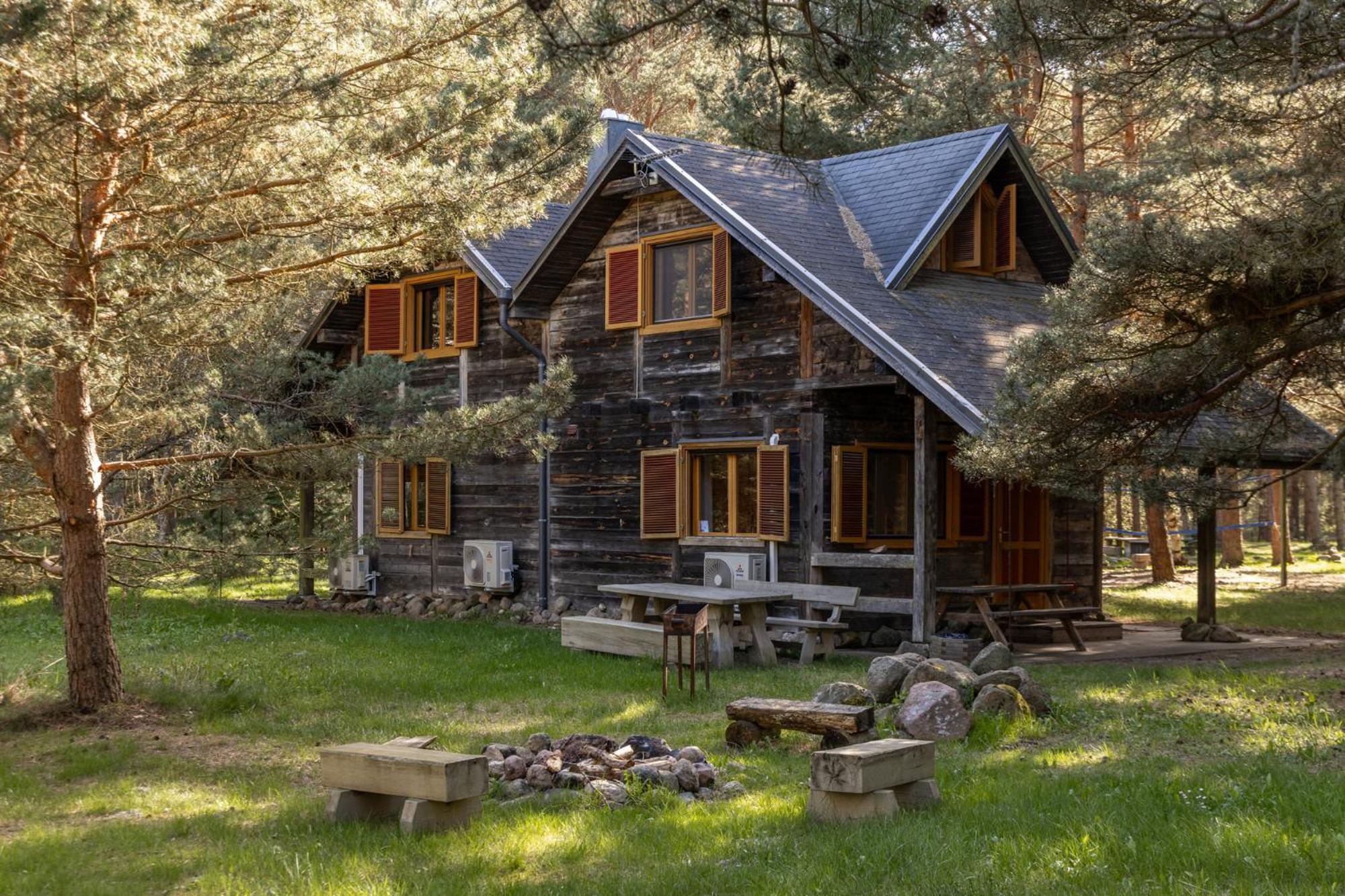 Roze Guest Houses Sklandas Bernati Exterior photo