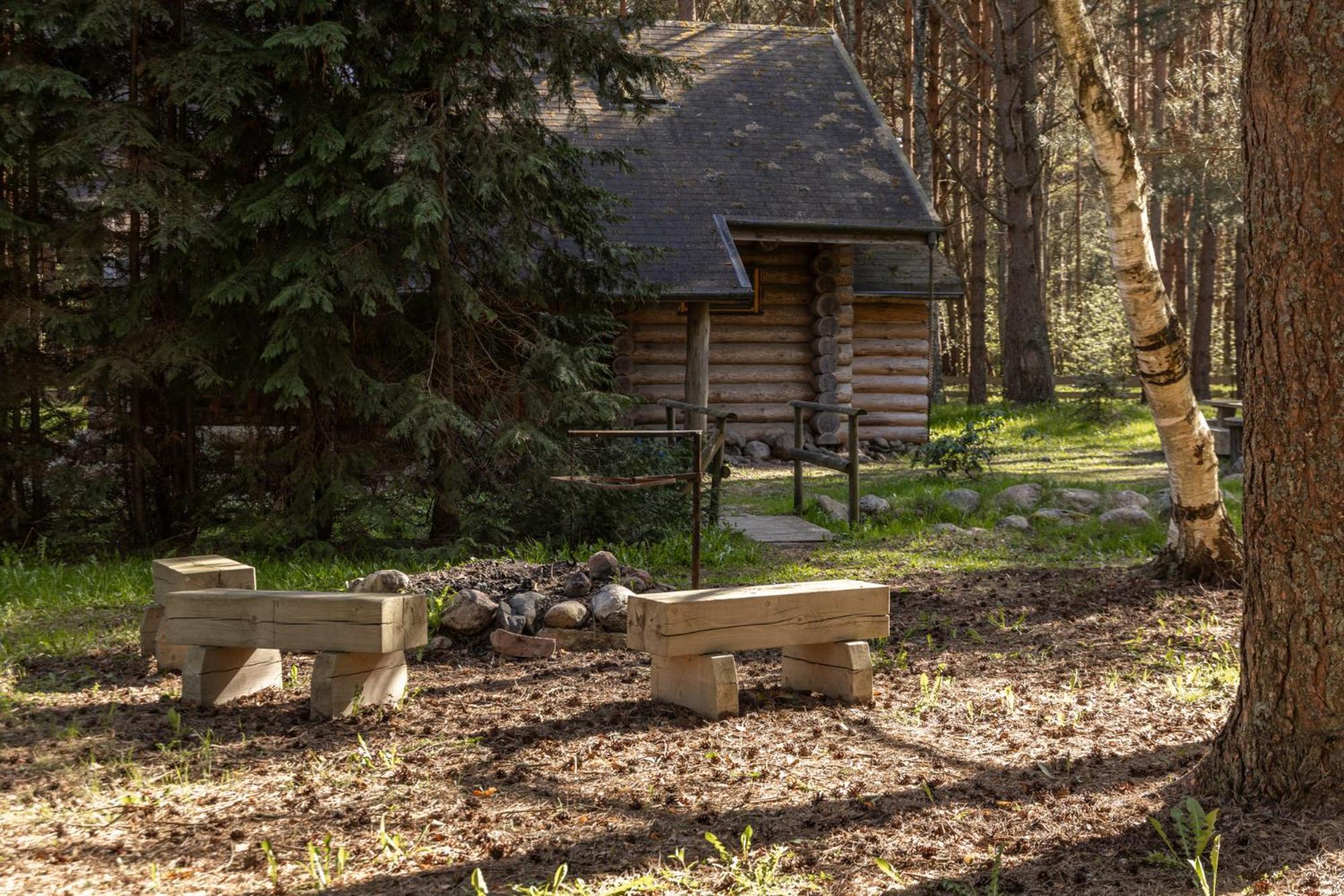 Roze Guest Houses Sklandas Bernati Exterior photo